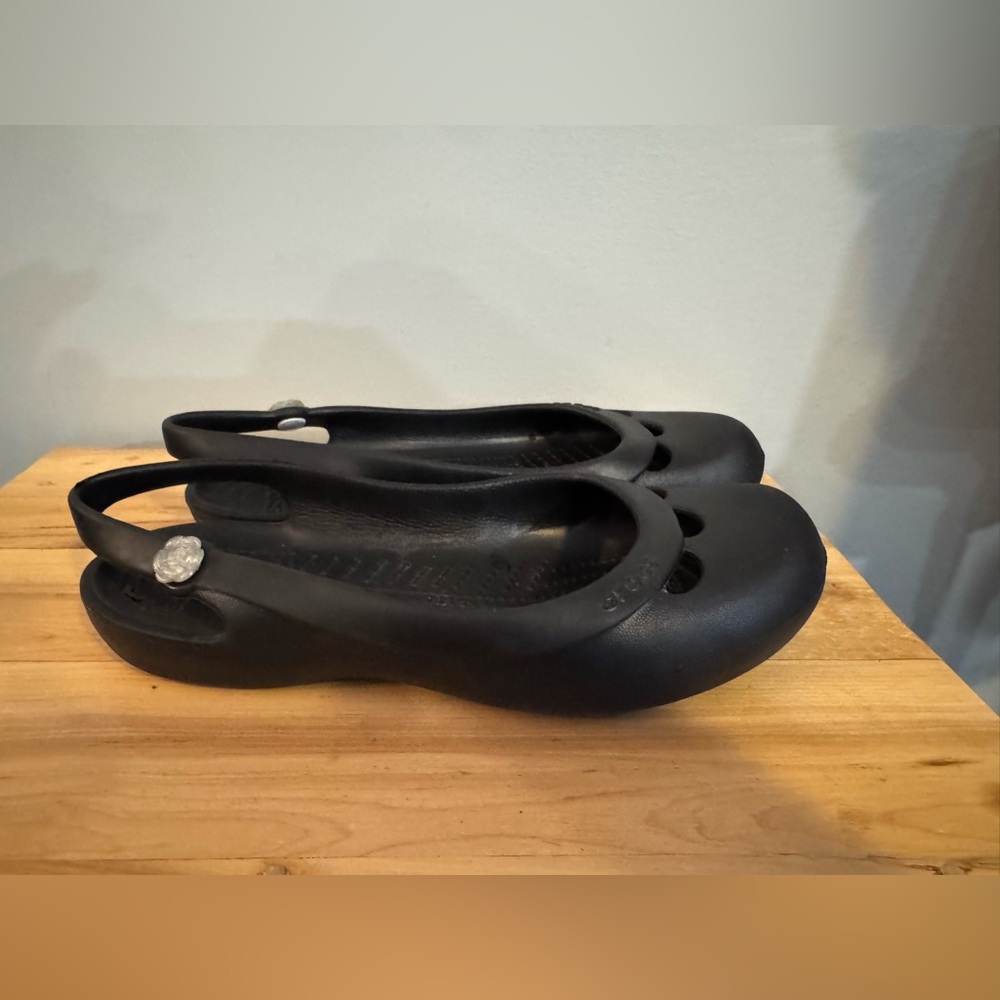 CROCS Women's Black Sandals